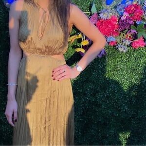 Zara- Small Sleeveless Cutout Green Dress